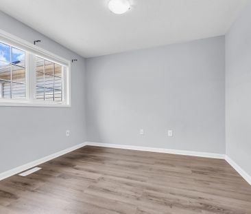 For Lease - 74 Michigan Avenue, Cambridge, Ontario - Photo 5