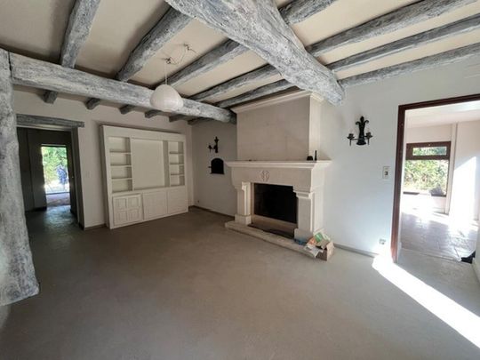 location Appartement T5 DE 156.94m² À VENERQUE - Photo 1