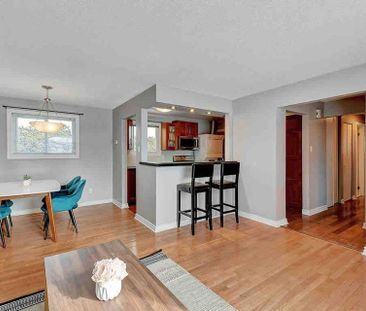 135 Oakburn - Photo 1