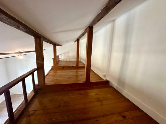 LA PENNE SUR HUVEAUNE, STUDIO AVEC MEZZANINE - Photo 1