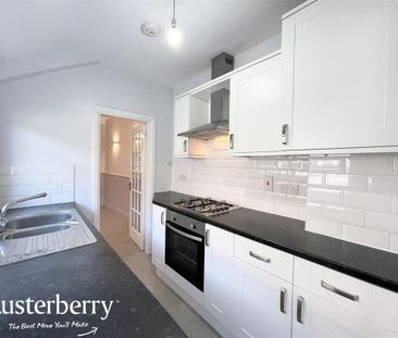 2 bedroom terraced house to rent - Photo 5