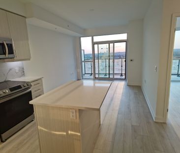 For Lease - 75 Oneida Crescent Unit# 1510, Richmond Hill, Ontario - Photo 3