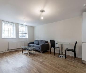 1 bedroom ground floor flat to rent - Photo 6