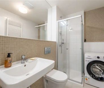 Pronájem bytu 2+KK s balkónem, sklepem a garážovým stáním, Praha 9 ... - Photo 5