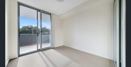 Convenient 1-Bedroom Unit in Prime Location Near Transport & Amenities - Photo 5