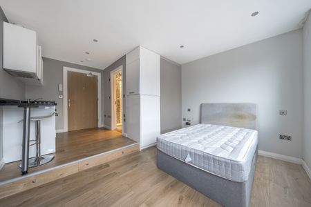 Mercia Grove, London, SE13 - Photo 3