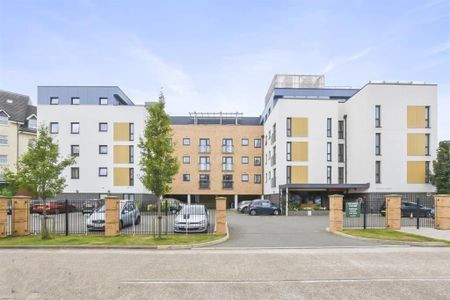2 bedroom ground floor flat to rent - Photo 2