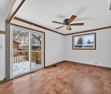 For Lease - 114 Burton Avenue, Barrie, Ontario - Photo 2