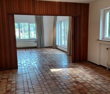 Maison atypique sur un terrain de ± 5.600 m² - Photo 2