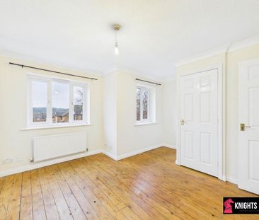 2 bedroom semi-detached house to rent - Photo 4