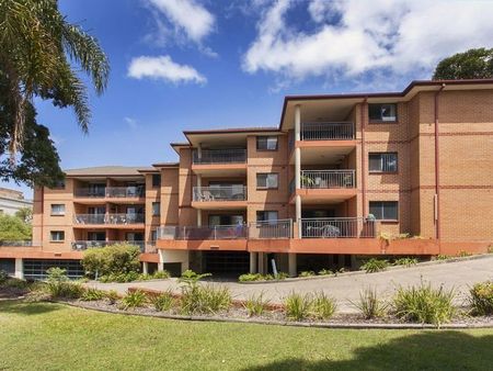 Modern Comfort, Space & Convenience - Photo 2