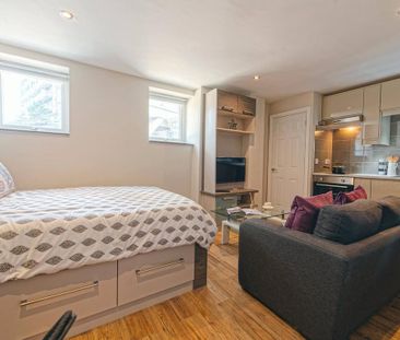 Studio to rent - Photo 5