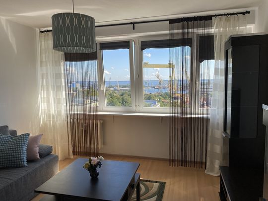 Kawalerka z widokiem na stocznie - ul. Stalmacha - Zdjęcie 1