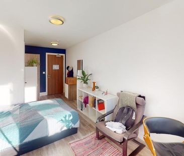 Studio to rent - Photo 3
