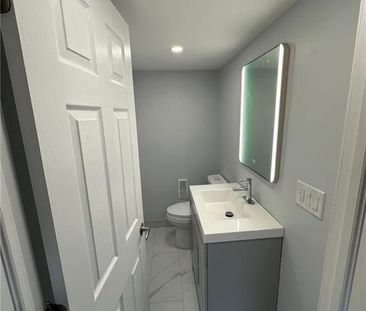 For Lease - 8 Roseneath Crescent Unit# B, Kitchener, Ontario - Photo 2