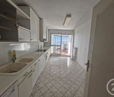 Location Appartement 4 pièces 103m² TOULON 83000 - Photo 6