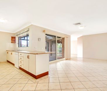 2 Bindon Place, Kellyville. - Photo 6