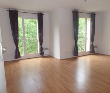 Studio - 32,71 m² OSNY - 1 pièce(s) - 32.71 m2 - Photo 2