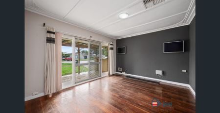 BECKENHAM - 3x1 - CLOSE TO EVERYTHING - Photo 2