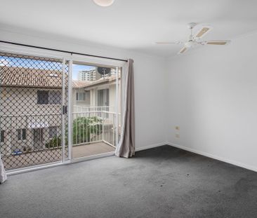 Well Maintained Townhouse in Cotton Tree! - Photo 4