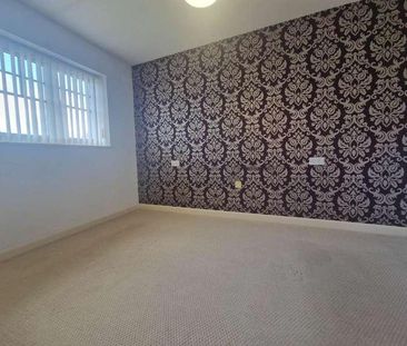 Kingsford Place, Southcraig, KA3 - Photo 4