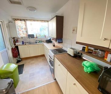 4 bedroom house to rent - Photo 4