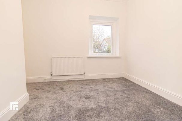 Trafalgar Court, Penylan Road, Penylan, CF23 - Photo 1