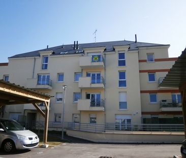 Location Appartement 2 pièces 45m² ORLEANS 45000 - Photo 5