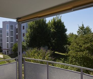 3.5 Zimmer Wohnung mit Sicht ins Grüne - Photo 2