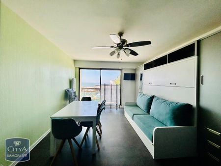 Location Appartement 1 pièce 27m² ST GEORGES DE DIDONNE 17110 - Photo 2