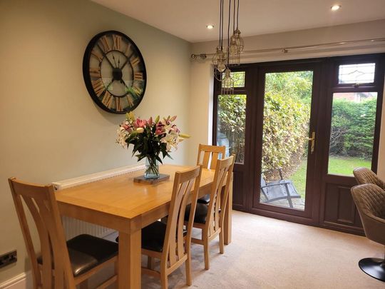 3 bedroom semi-detached house to rent - Photo 1