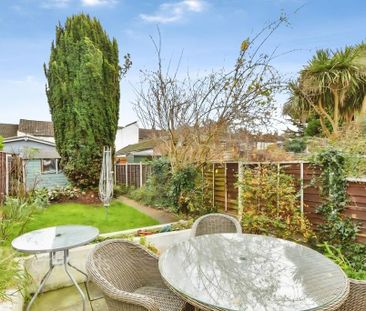 3 bedroom terraced house to rent - Photo 6