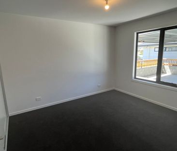 Modern Living - Photo 6