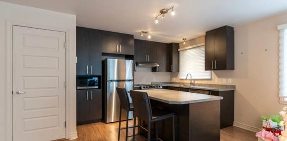 logement à louer rive sud, ascenseur privé - Photo 2