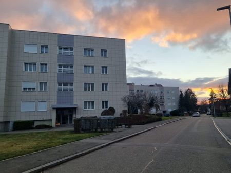 4.5 Zimmer, 94 m², 3. Stock - Photo 5