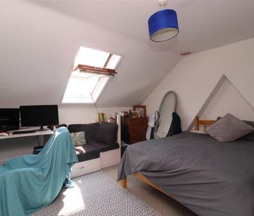 3 bedroom end of terrace house to rent - Photo 5