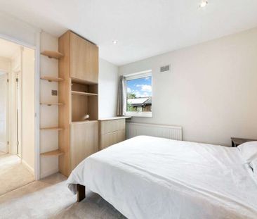 Spacious and well laid out 3 bedroom house to rent in Wapping. - Photo 6