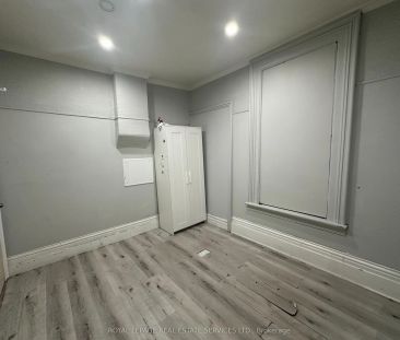 206 Carlton Street #104 - Photo 3