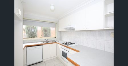 Modern & Comfortable Living - Photo 4