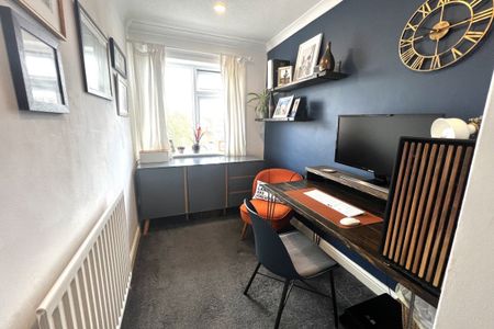 Longfellow Drive - Photo 5