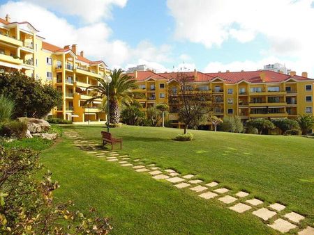 3 Bedroom Apartment with swimming pool, São João do Estoril, Cascais - Photo 5
