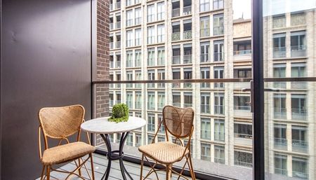 Charles Clowes Walk, London - Photo 3