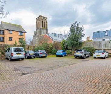 The Walk, Roath, CF24 - Photo 5