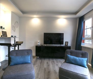 Appartement à louer rue Lekain, Paris 16ème - Photo 3