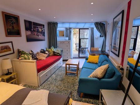 Studio Flat, Brenthouse Road, E9 - Photo 3