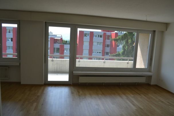 3.5-Zimmer Wohnung an idyllischer Lage im Herzen von Geroldswil - Photo 1