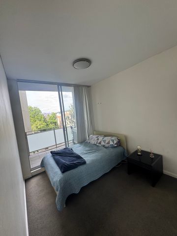 Strathfield - Photo 4