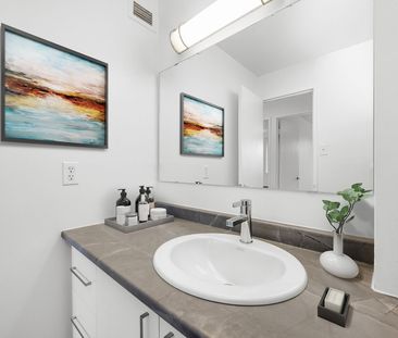 220 Woodridge Crescent, Bayshore - Belltown, Ottawa, ON - Photo 2