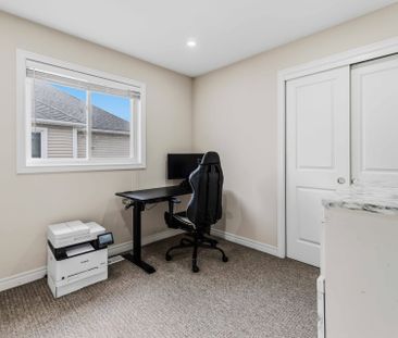 For Lease - 15 Hawthorn Avenue, Thorold, Ontario - Photo 4