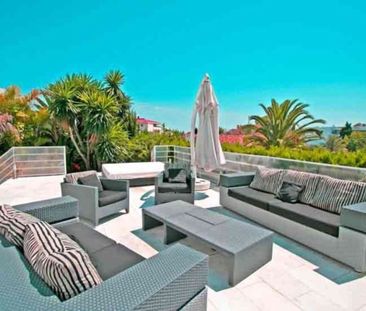 4 bedroom luxury Villa for rent in Puerto Banus, Marbella, Andalusia - Photo 2